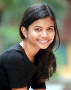 Mariana Isa is an architect on weekdays and a museum volunteer on weekends.