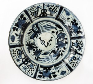 Dutch ceramic plate with “VOC” inscribed. On display at Gallery C, Muzium Negara